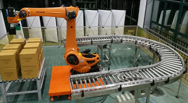 亚龙YL-1357A型工业机器人码垛控制和应用装备（库卡）